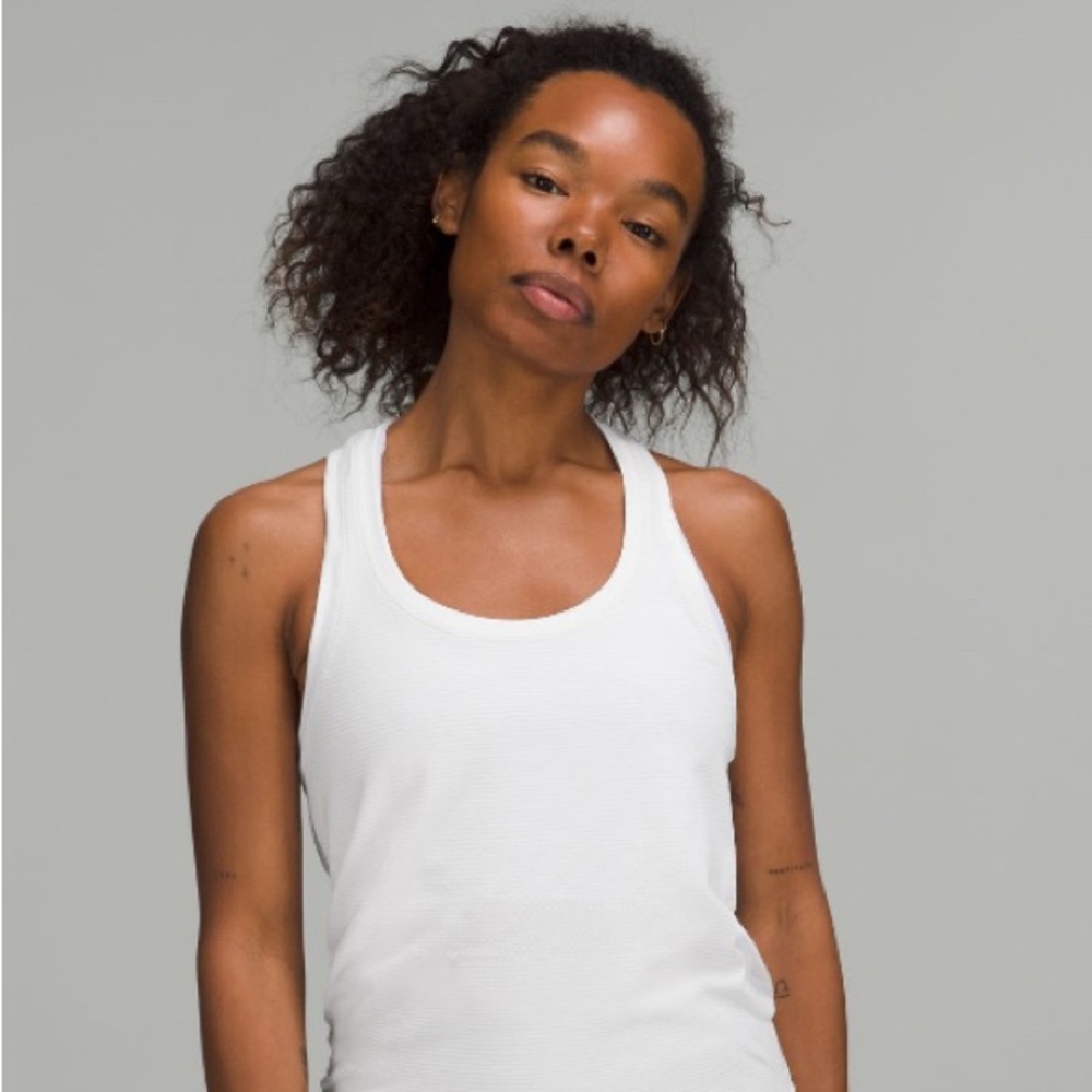 Lululemon Swiftly Tech Racerback Tank 2.0 Waist Length Size 4